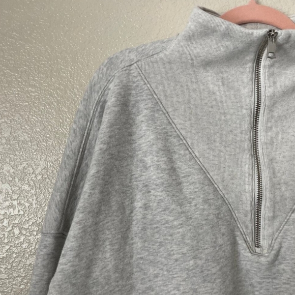 Abercrombie & Fitch Sweater Womens XL Gray Soft A&F Max Essentials Crop 1/4 Zip - Picture 3 of 6